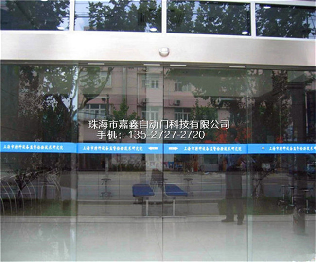 浴室玻璃门清洁有妙招